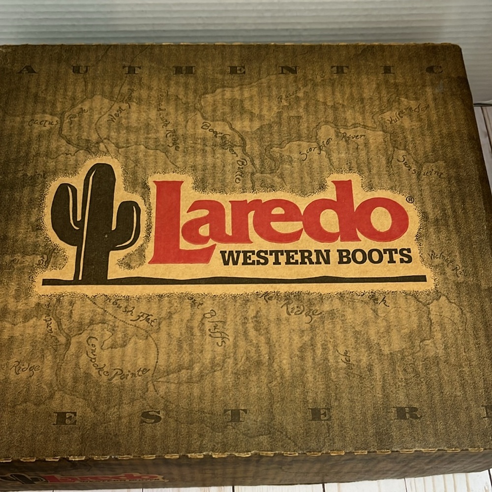 Laredo Western Boots. Black leather. Side zipper. Reinforced toe. EUC! Size 9 - Picture 8 of 9